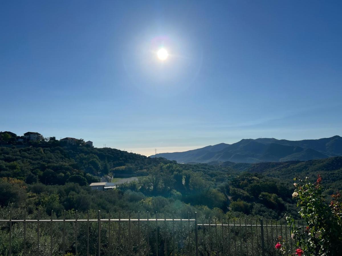 Agriturismo Le Merline Arnasco エクステリア 写真